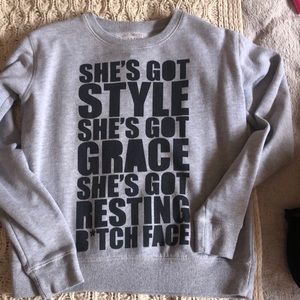 Sweatshirt